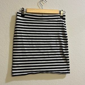 Black and White Striped Pencil Skirt